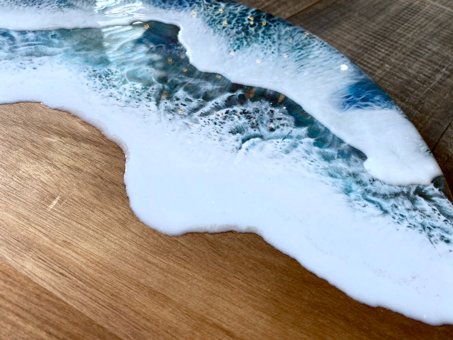 Round Acadia Serving Board